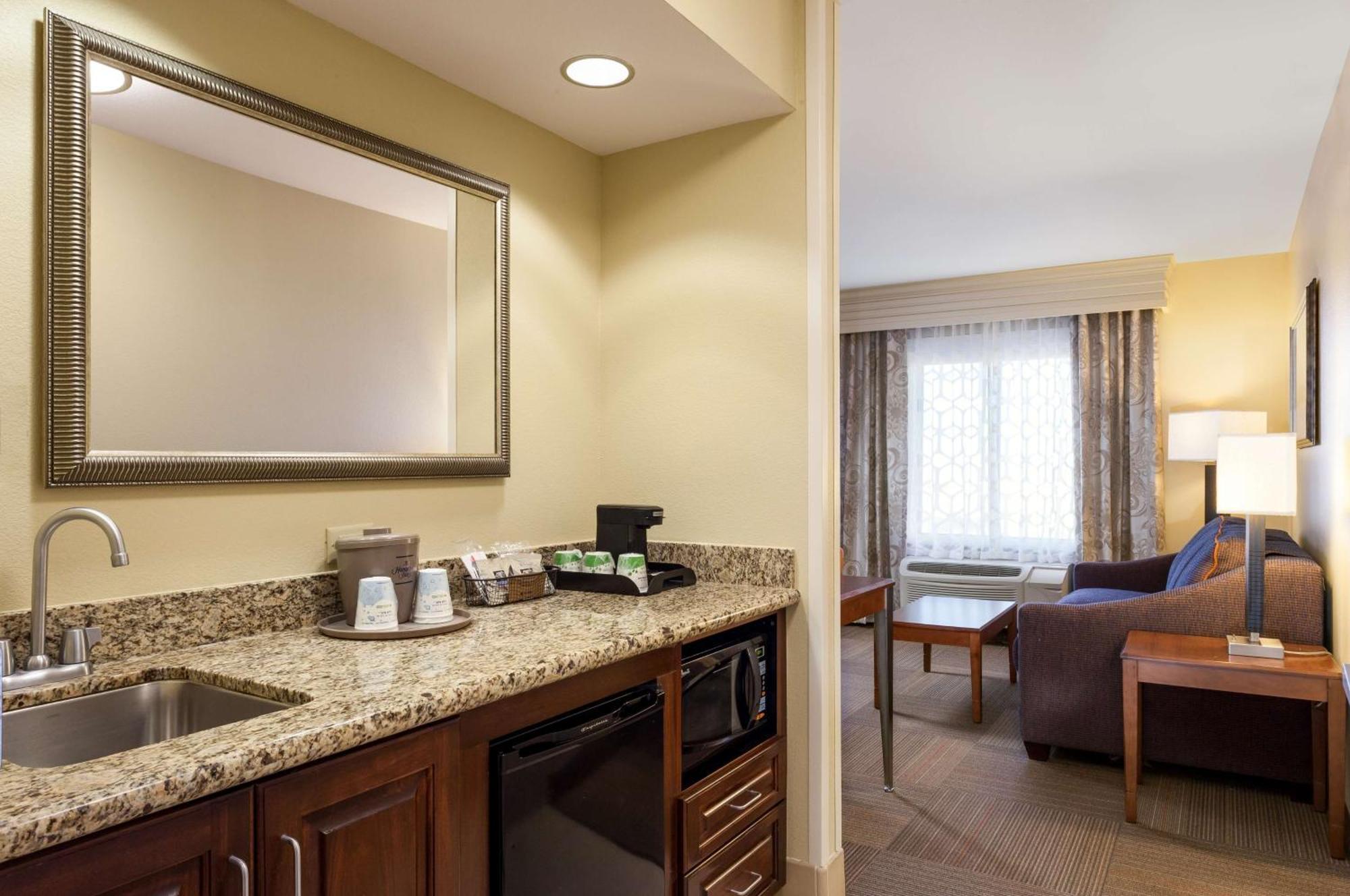 Hampton Inn & Suites Las Vegas-Red Rock/Summerlin Exterior photo