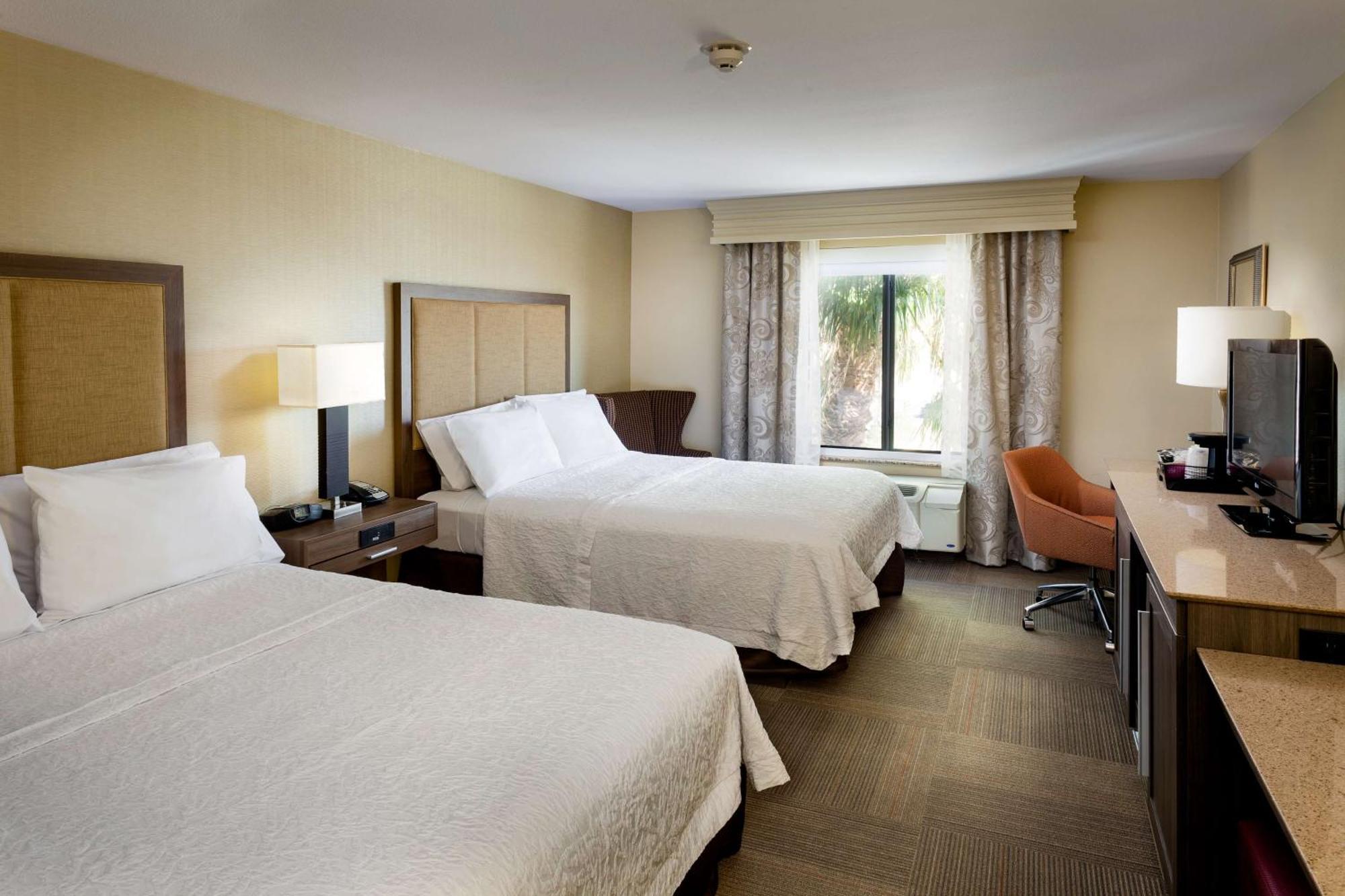 Hampton Inn & Suites Las Vegas-Red Rock/Summerlin Exterior photo
